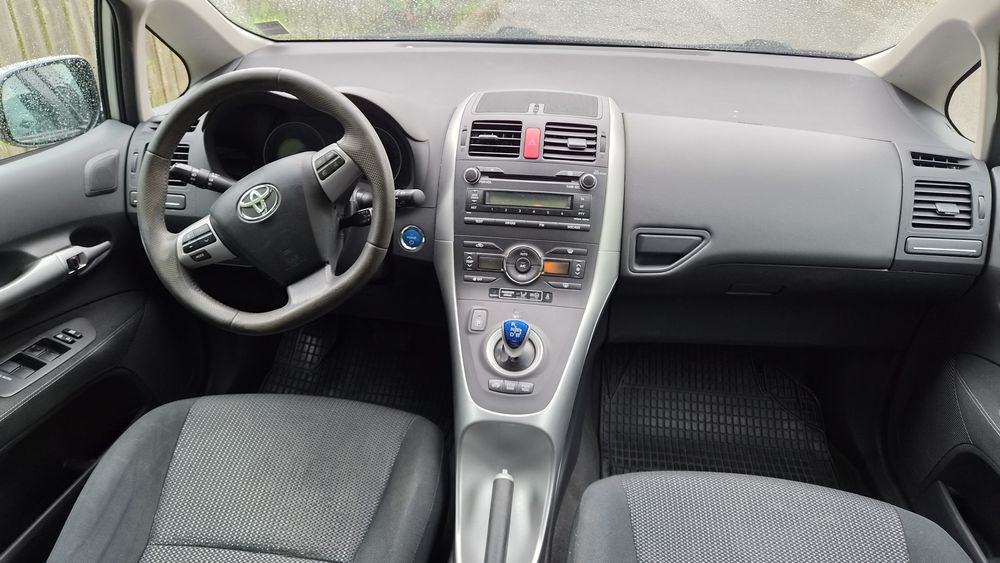 Toyota Auris hybrid