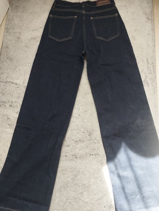 Джинсы новые синего цвета