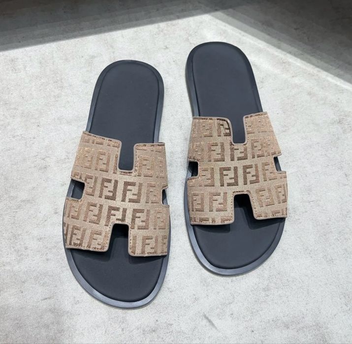 Fendi tapochka sotiladi