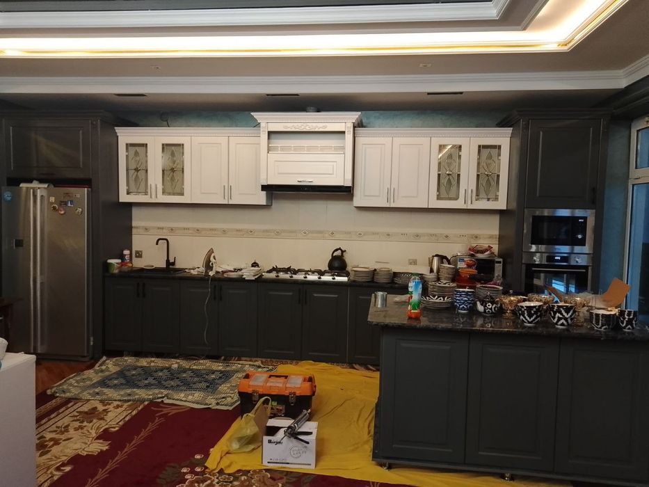 Кухонный мебель на заказ.