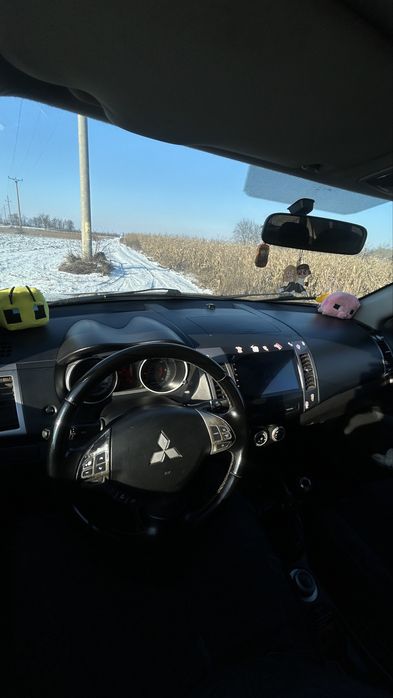 Mitsubishi outlander 2007