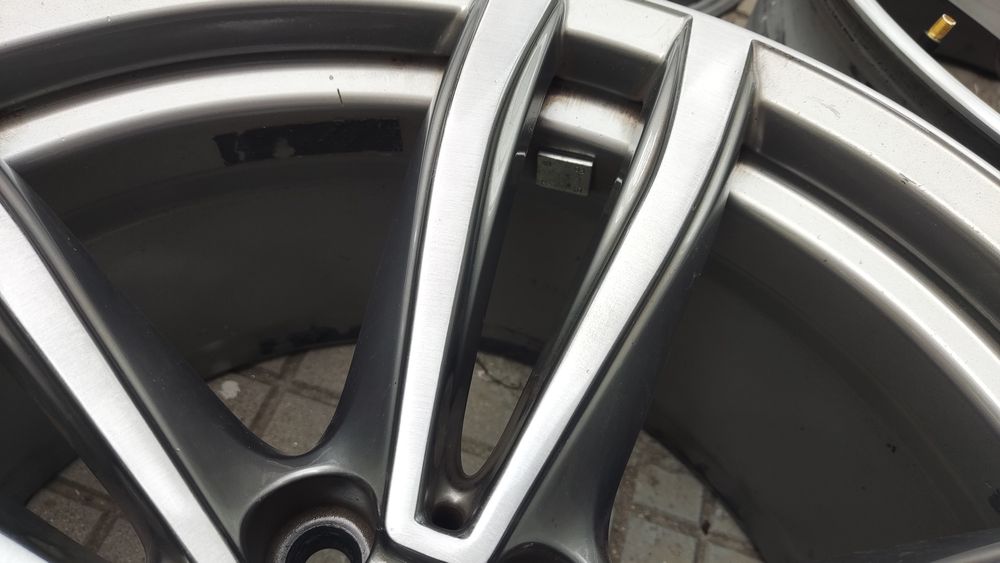 Bmw G30 G31 G32 G11 G12 G70 Style 647M R19 Джанти