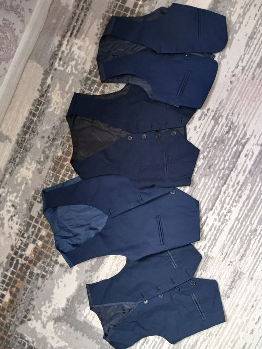 Продам школьные вещи
