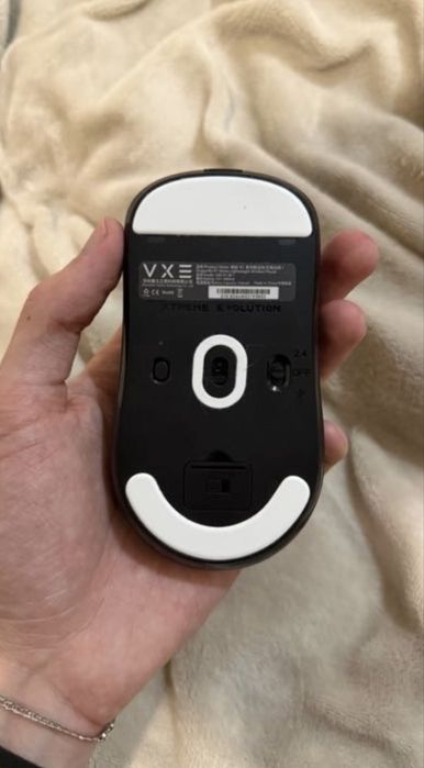 Продам Мышку премиум сегмента VGN VXE R1 Se+