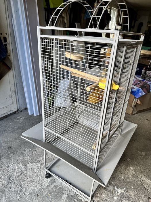 Кафез за папагал