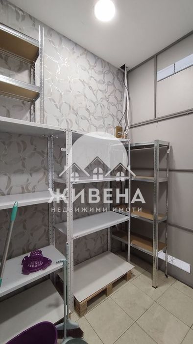 Магазин - 27 кв.м, на главен булевард, Център, Варна