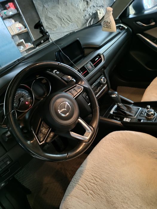 Продам мазду 6 японец