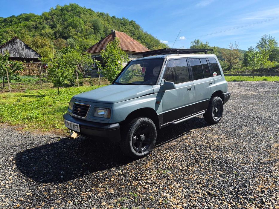 Vinzarea unui Suzuki Vitara din 1996