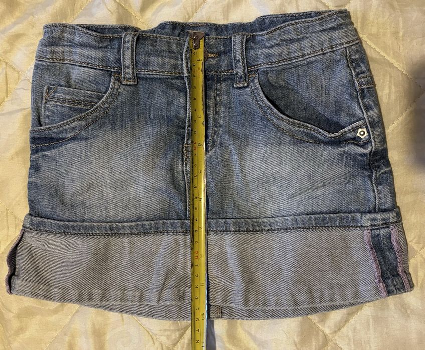 Дънкова пола Benetton 6-7 години+ 2 подарък