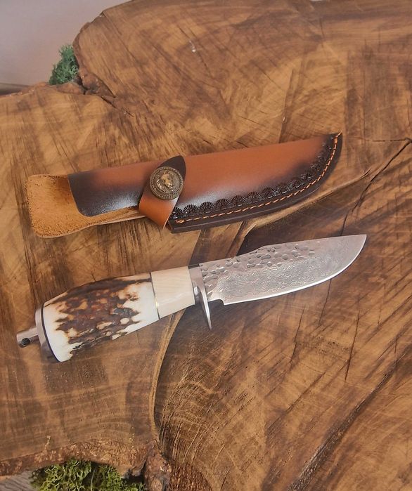Ножове ръчна изработка *Дамаска стомана,еленов рог,абанос,тюркоаз*