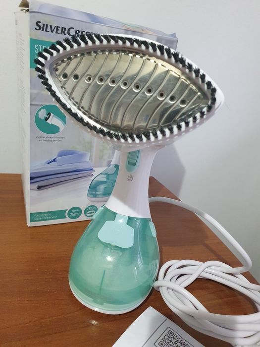 Aparat de curatat cu aburi