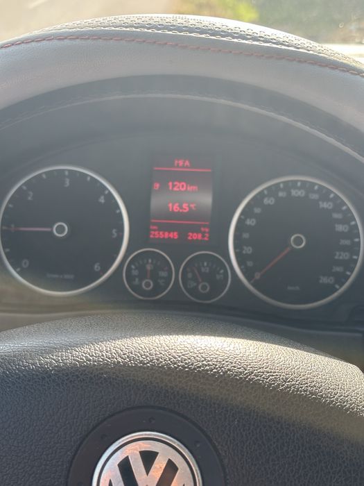 Volkswagen Tiguan diesel, 5.175 € — imagine 5
