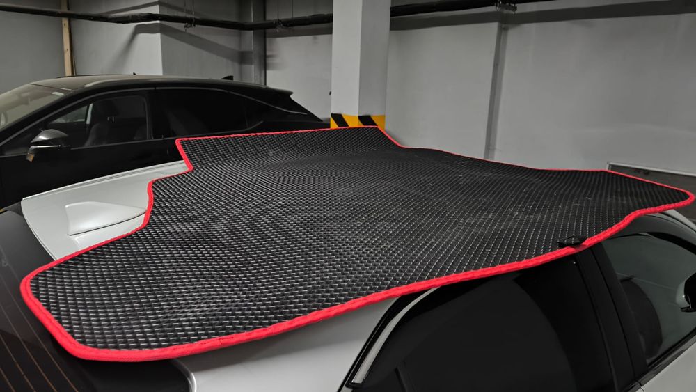 Коврик в багажник на Камри 70-75 .