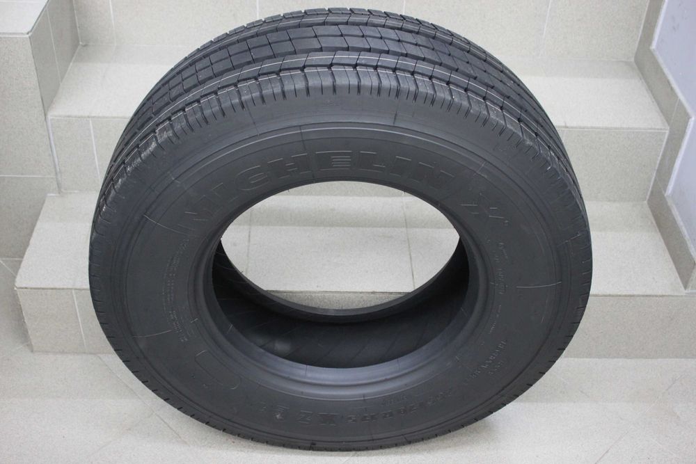 265/70-17,5 Michelin нова товарна гума