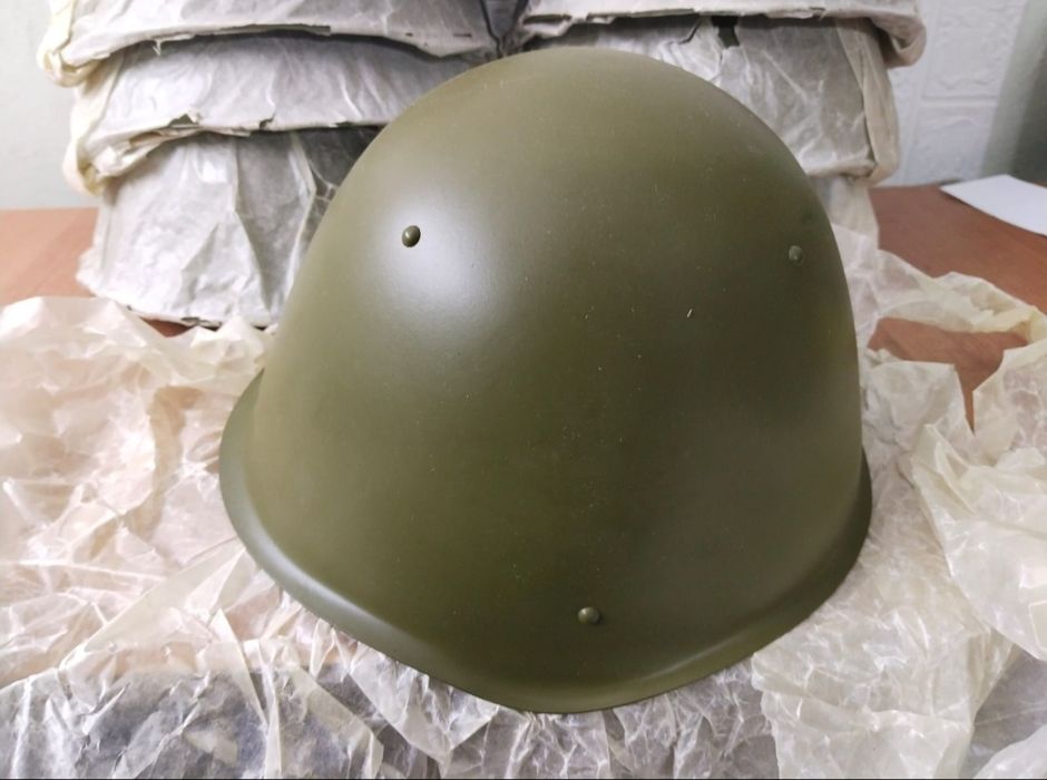 Каски, новые СССР.