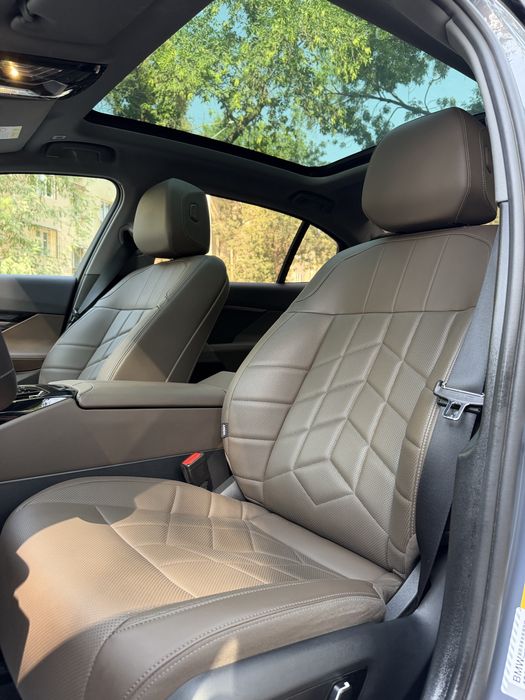 BMW i5 edrive 35 L