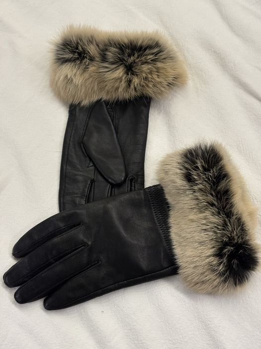 Дамски ръкавици от естествена кожа и естествен косъм лисица