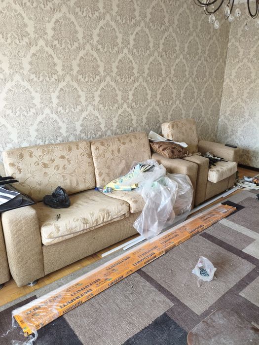Диван раскладной б/у