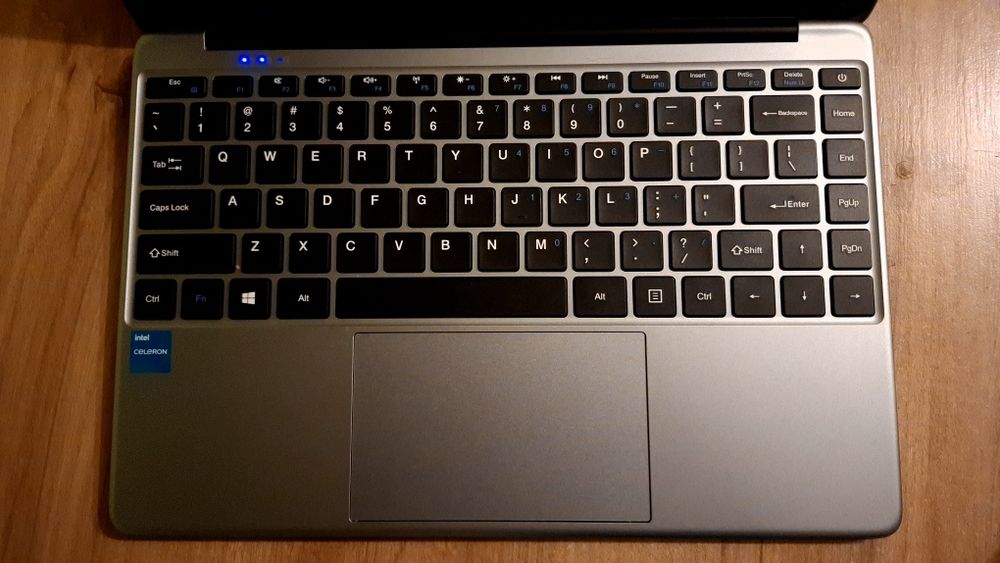 Laptop Chuwi herobook Pro