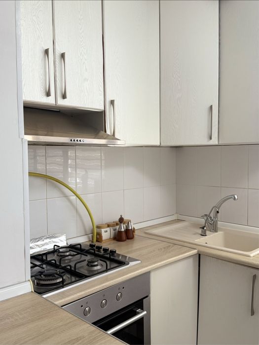 Продам 3-х комн. кв в 12 мкр 44 доме