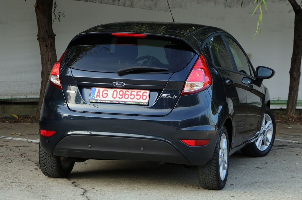 Vand Ford Fiesta Titanium 2017 Euro 6 Navigație Clima Xenon Led Rate