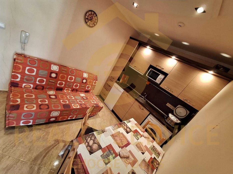 Продава се Двустаен апартамент в к.к. Слънчев бряг - 51 кв.м за 1216 €/кв.м - Снимка #1