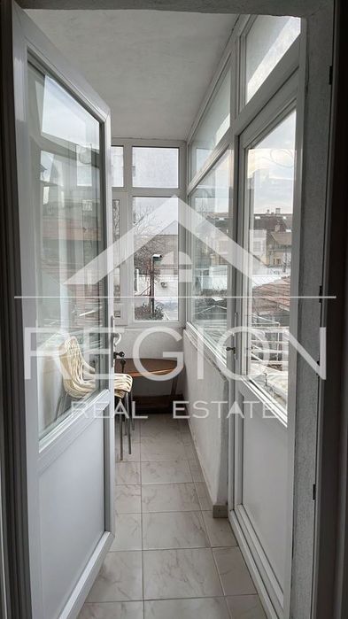 Дава се под наем Етаж от къща в Варна, Цветен квартал - 65 кв.м за 433.5 € - Снимка #5