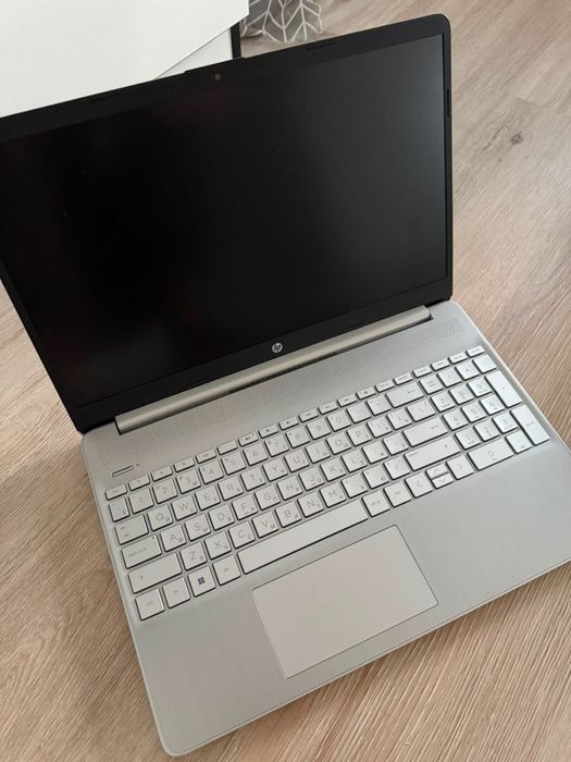 Ноутбук HP, почти новый