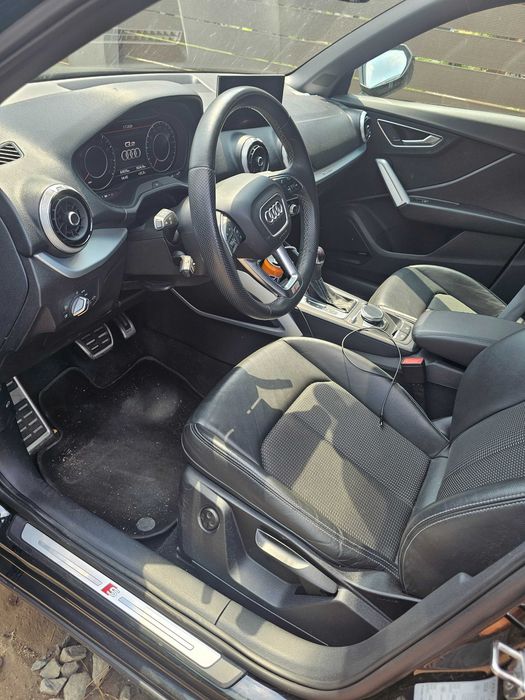 Audi Q2 1,5 benzina automata S line,  an 2022 trapa panoramica, stare foarte buna 63000km