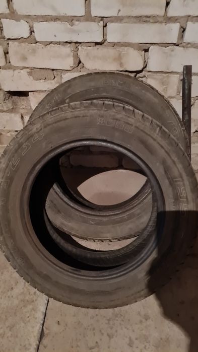 Продам шины Кама 2 штуки