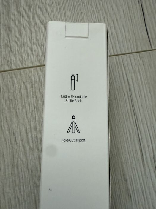 Insta360 Invisible Selfie Stick + Tripod NOU