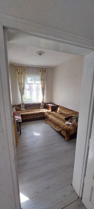Продава се Къща в с. Певците, Област Пловдив - 180 кв.м за 78 €/кв.м - Снимка #2
