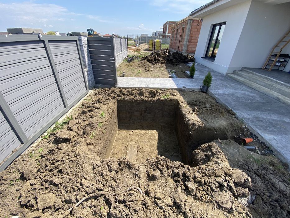 Inchiriere bobcat și miniexcavator / Sapaturi profesionale!