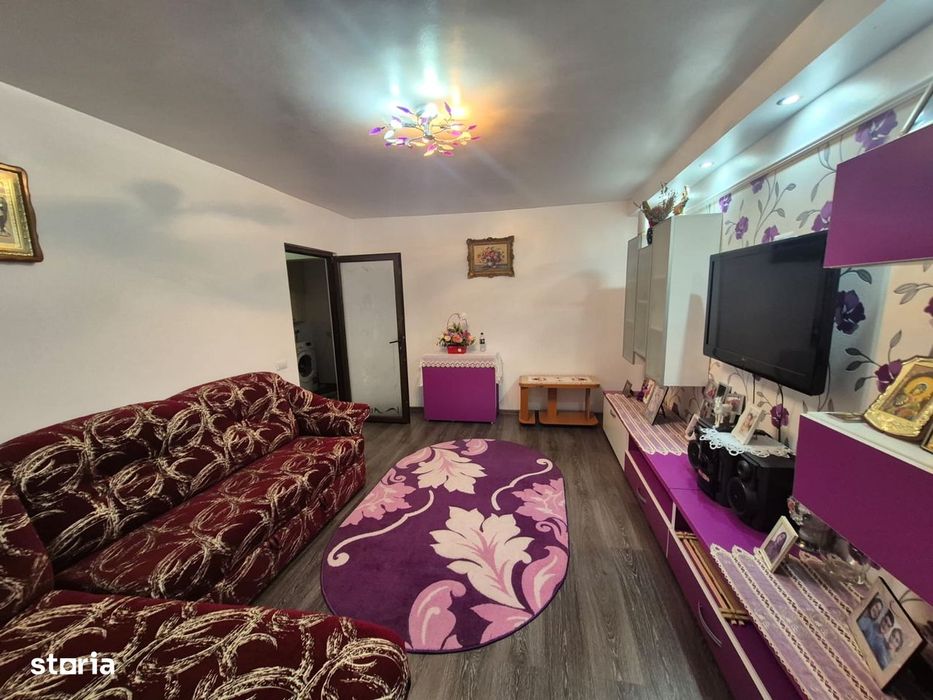 Apartament Premium 3 Camere | Zona 1 Decembrie | Etaj 1