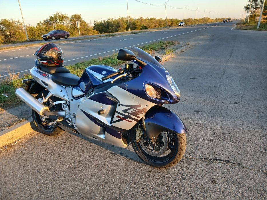 Suzuki GSX1300R Hayabusa