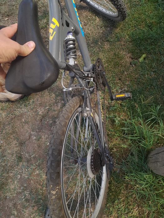 Vând bicicleta copii
