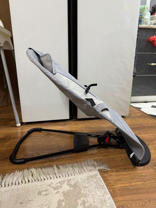 Продам шезлонг..