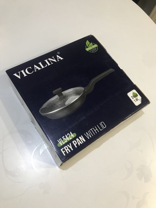 Сковородка 24 см с крышкой