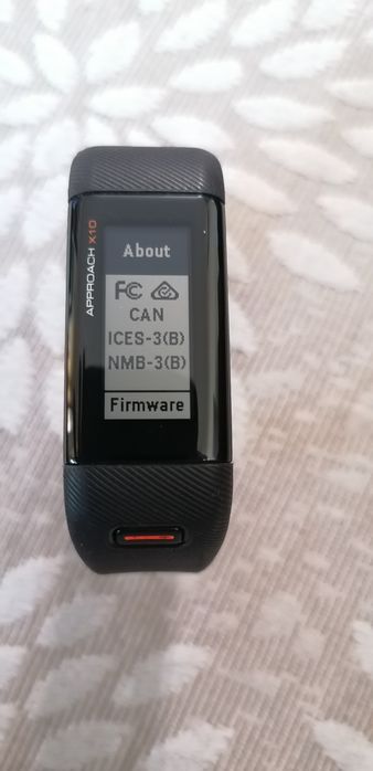 Голф часовник (гривна) GARMIN