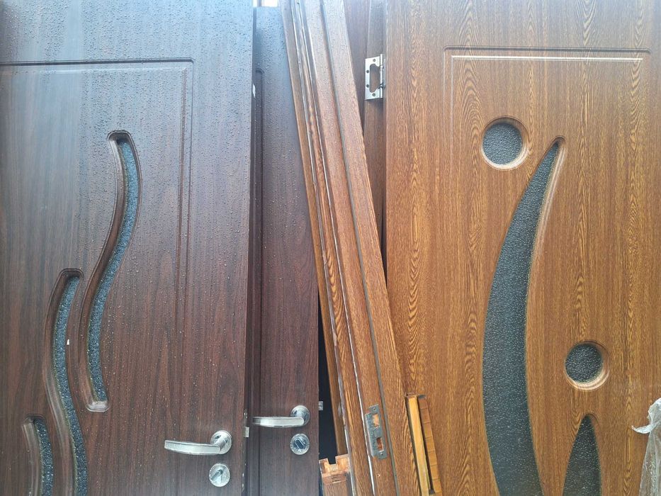 Vand usi de interior 6 bucati Bragadiru