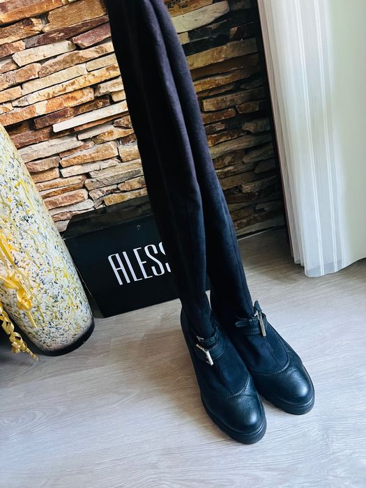 Alessa - ботуши.