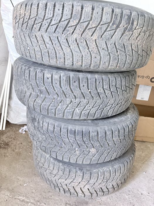 Продам диски с резиной R16
