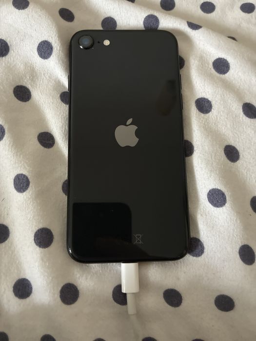 Iphone SE 2022 stare buna, perfect functional