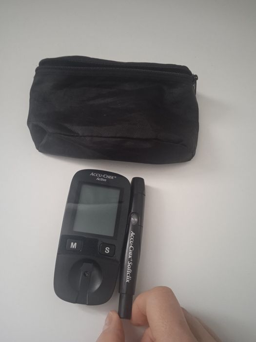 Глюкометр Accu-Chek Active