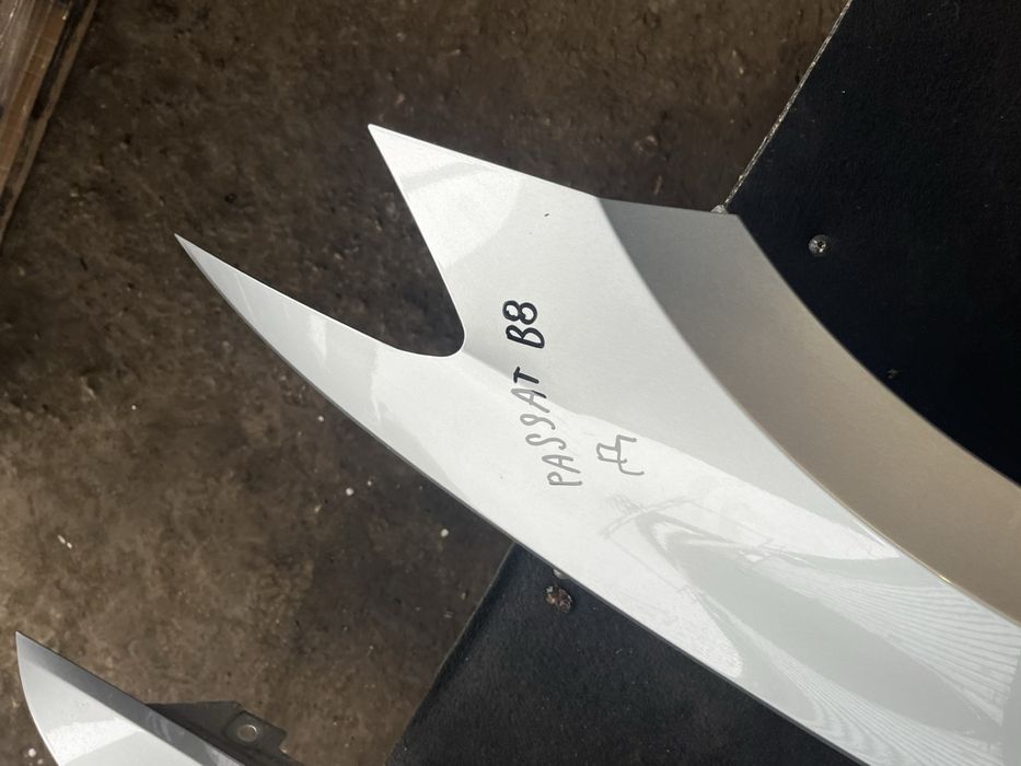 Десен ляв калник VW Passat B8 (2014-2022) Пасат б8 оригинален