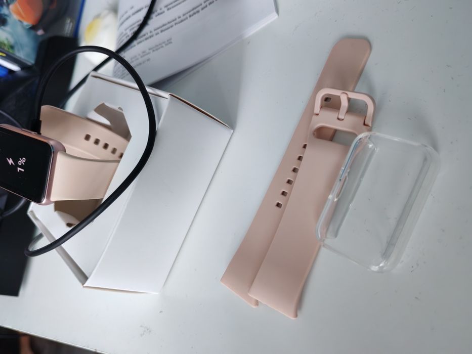 Samsung fit 3 нов розов + подарък