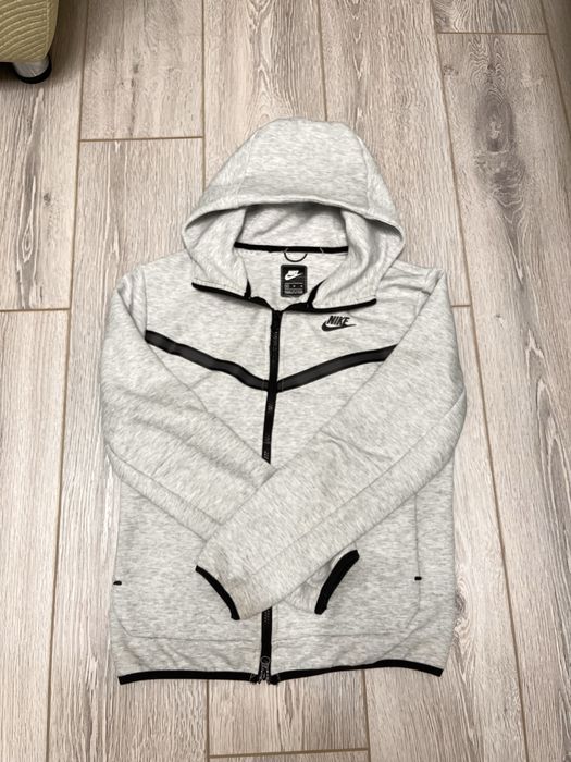 Nike tech fleece