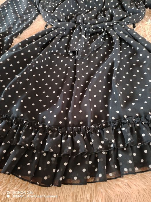 Продам женские платья