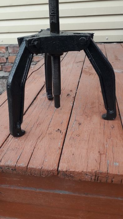 Продам съемник  в отличном рабочем состоянии