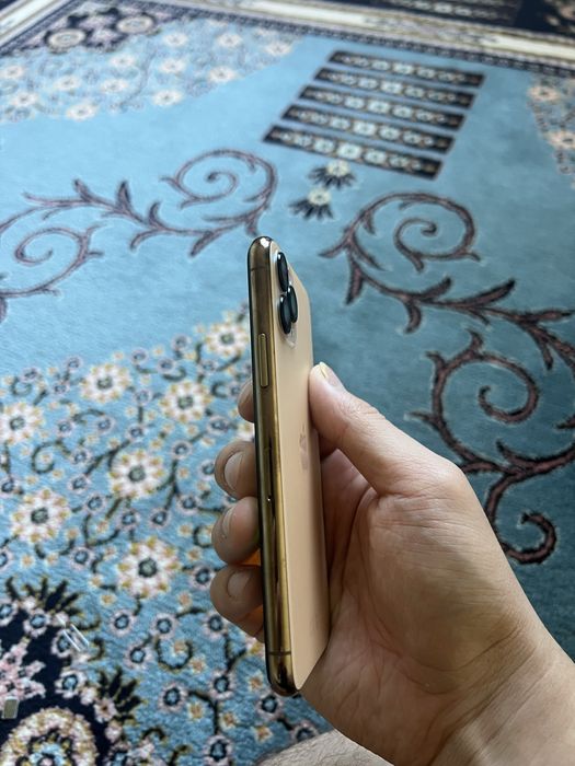 iPhone 11 Pro нормальном состоянии